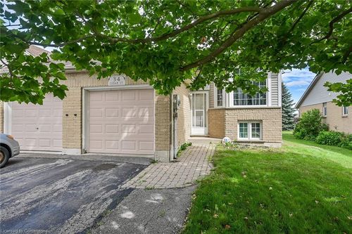 34 Cedar St, Hagersville, ON, N0A1H0 | Card Image