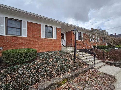 201 W Charles St, Bucyrus, OH, 44820-2217 | Card Image
