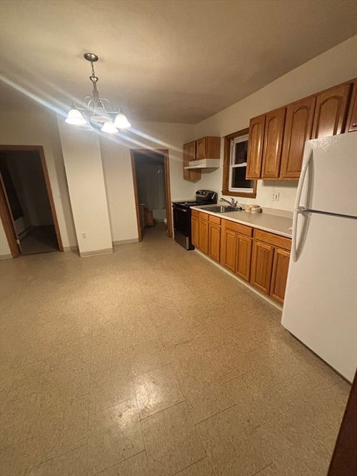 3-458 Bay, Taunton, MA, 02780 | Card Image