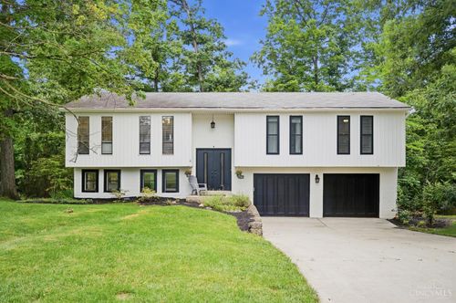 7830 Shadowhill Way, Montgomery, OH, 45242-3110 | Card Image