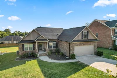 3544 Brickwood Circle, House other with 3 bedrooms, 2 bathrooms and null parking in Midland NC | Image 3