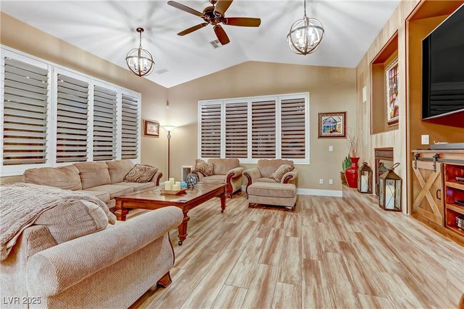 5434 Pendini Point Ct, House other with 3 bedrooms, 3 bathrooms and null parking in Las Vegas NV | Image 16