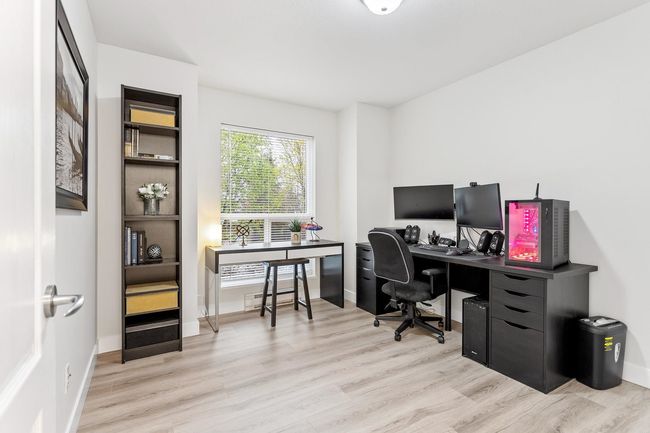 201 - 20239 Michaud Cres, Condo with 2 bedrooms, 2 bathrooms and 1 parking in Langley BC | Image 22