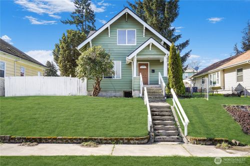 3718 E J St, Tacoma, WA, 98404 | Card Image