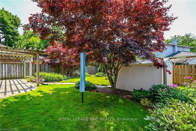 601 Bunting Rd, House other with 3 bedrooms, 2 bathrooms and 6 parking in Saint Catharines ON | Image 35
