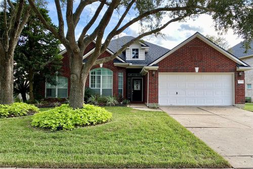 4507 Canyon Crest Dr, League City, TX, 77573-3593 | Card Image