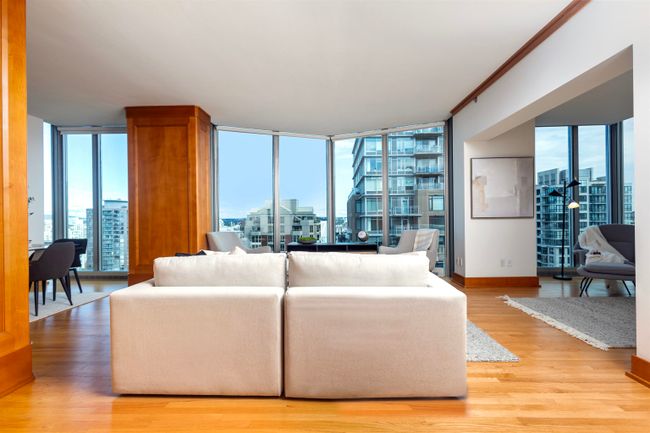 2601 - 889 Homer Street, Condo with 2 bedrooms, 2 bathrooms and 2 parking in Vancouver BC | Image 12