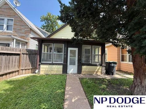 3045 S 19th Street, Omaha, NE, 68105 | Card Image