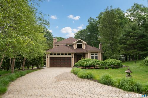 32 Staba Dr, Higganum, CT, 06441-4458 | Card Image