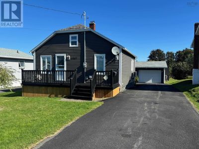 3357 Macleod Ave, House other with 2 bedrooms, 2 bathrooms and null parking in New Waterford NS | Image 1