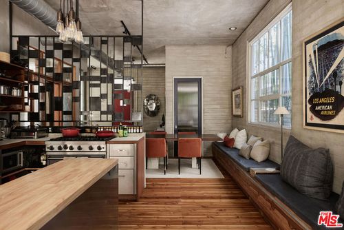 103-710 N Orlando Ave, LOS ANGELES, CA, 90048 | Card Image