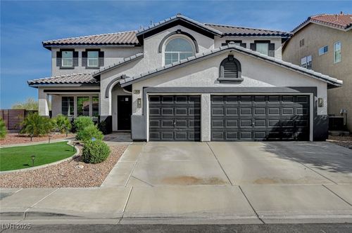 1494 Neyland Dr, Henderson, NV, 89012-4850 | Card Image