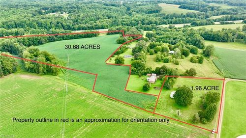 114 Country Woods Ln, Statesville, NC, 28625-1901 | Card Image