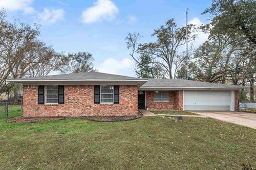 377 Nichols Dr, Canton, TX, 75103-1027 | Card Image