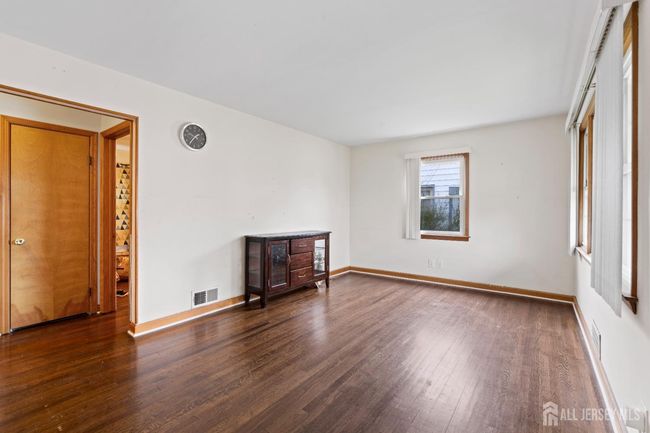 505 Lorraine Ave, House other with 4 bedrooms, 1 bathrooms and null parking in Middlesex NJ | Image 4