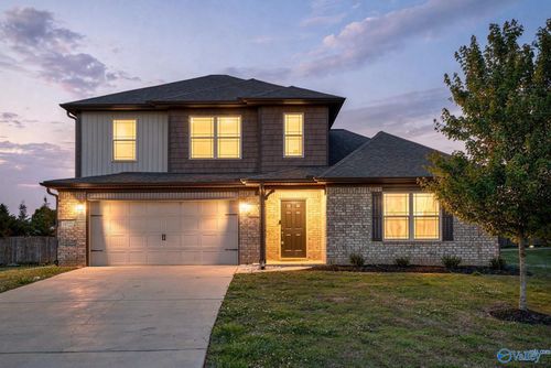 19722 Shianne Cir, Toney, AL, 35773-8173 | Card Image