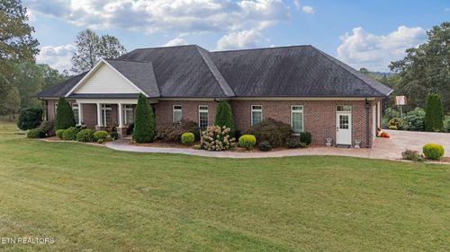 9676 Heard Ridge Rd, Monroe, TN, 38573-5068 | Card Image