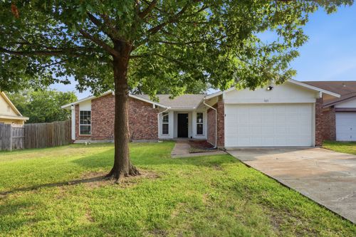 705 Via Avenida, Mesquite, TX, 75150-3005 | Card Image