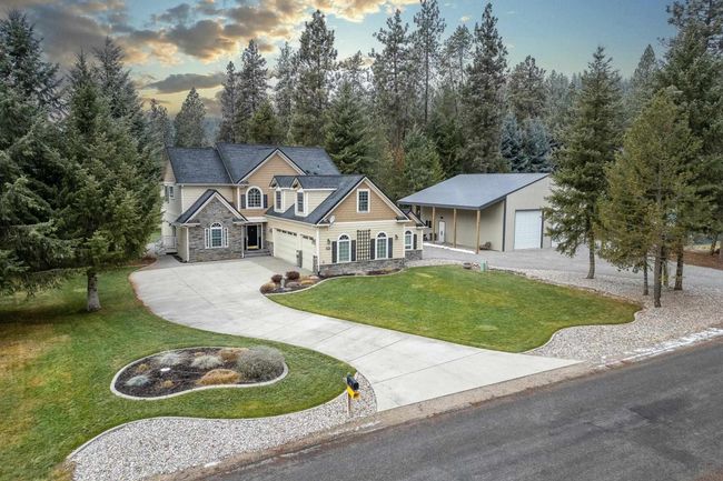 116 W Trappers Loop, Home with 3 bedrooms, 3 bathrooms and null parking in Chewelah WA | Image 4
