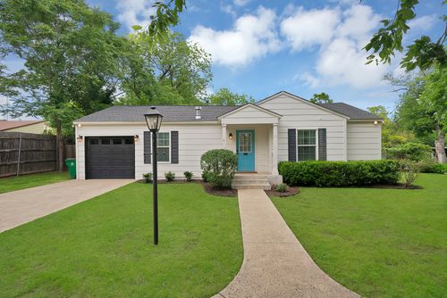 123 Waggoner Ln, Westworth Village, TX, 76114-4224 | Card Image