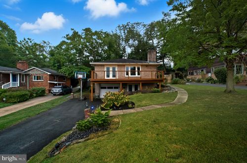 6251 Lakeview Dr, FALLS CHURCH, VA, 22041-1320 | Card Image