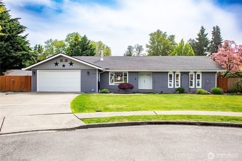 3949 Se 10th Pl, Renton, WA, 98058-2867 | Card Image