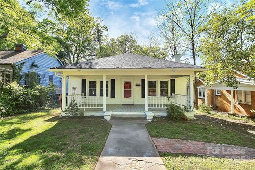 609 S South St, Gastonia, NC, 28052-4350 | Card Image