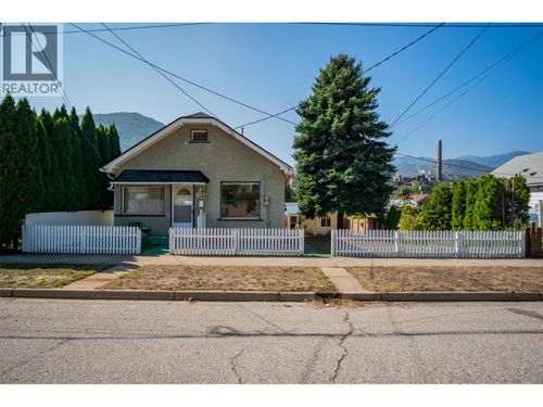 1338 Third Ave, Trail, BC, V1R1P4 | Card Image