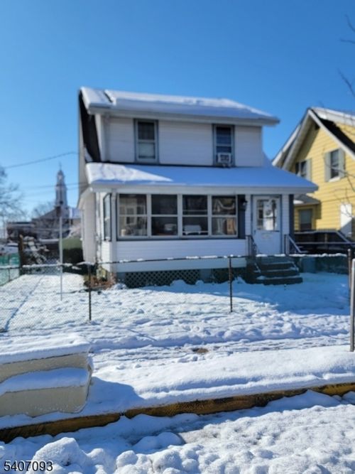 588 Harrison St, Rahway, NJ, 07065-3510 | Card Image