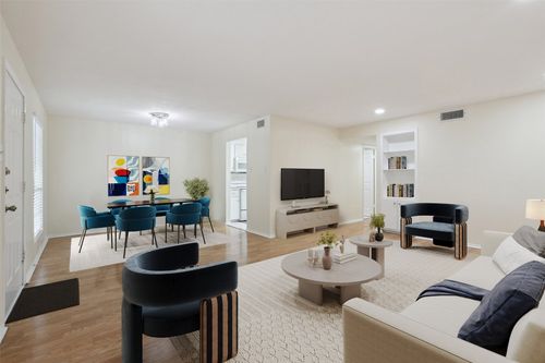 apt-210-2401 Leon St, Austin, TX, 78705-4627 | Card Image
