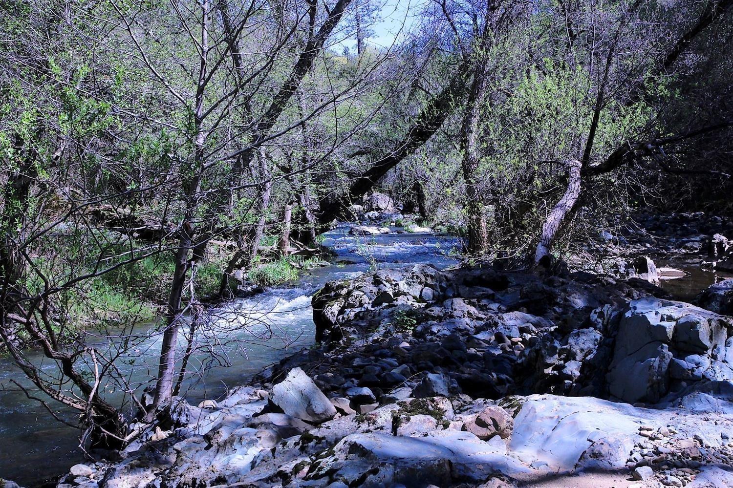 Land in Grass Valley 2