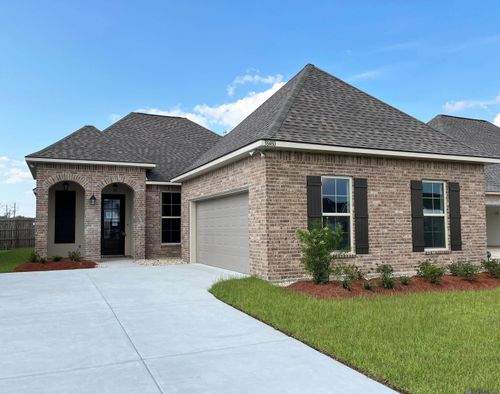 38480 Queen St, Prairieville, LA, 70769-5353 | Card Image