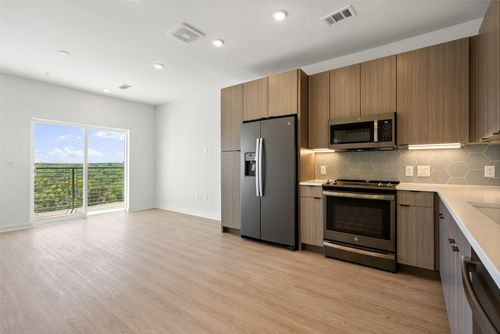 403-4802 S Congress Ave, Austin, TX, 78745-2595 | Card Image