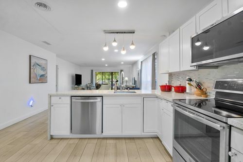 7h-8436 Cypress Ln, Boca Raton, FL, 33433-3277 | Card Image