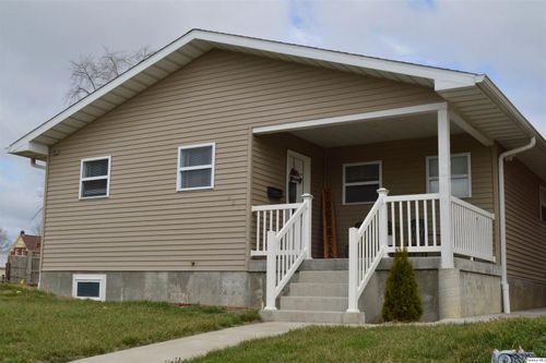 921 Adams St, Quincy, IL, 62301-5444 | Card Image