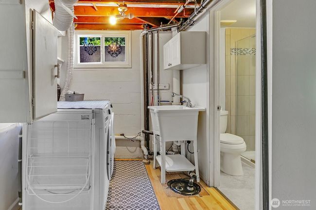 11729 Phinney Ave N, House other with 4 bedrooms, 2 bathrooms and 2 parking in Seattle WA | Image 20