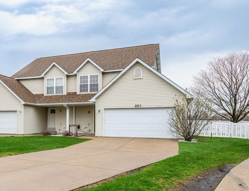 223 Huntington Ct, Shorewood, IL, 60404-9423 | Card Image