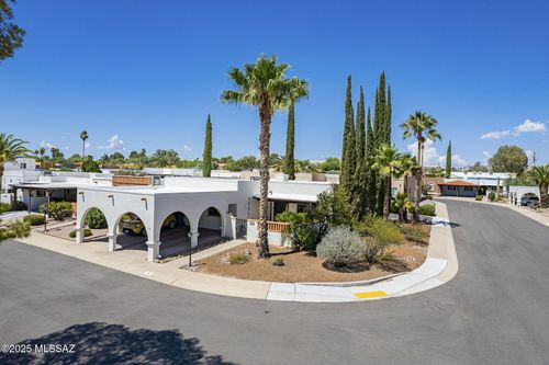 65 N Los Pinos, Green Valley, AZ, 85614-2613 | Card Image