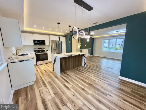 204 Rothermel Blvd, READING, PA, 19605-1633 | Card Image