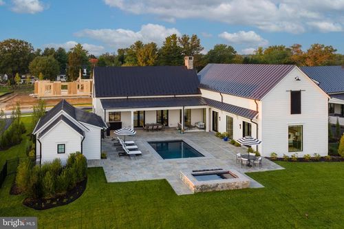 604 Martingale Ridge Drive, MIDDLEBURG, VA, 20117 | Card Image