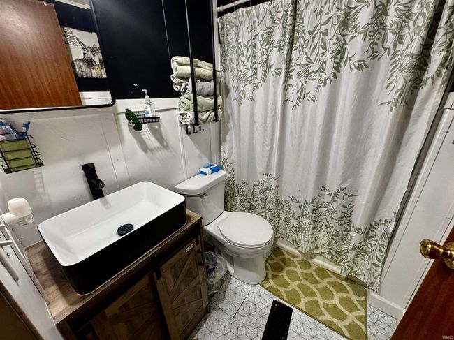 12630 E Shady Mdws, House other with 3 bedrooms, 2 bathrooms and null parking in Solsberry IN | Image 11