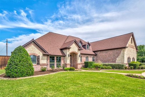 8470 Steeplechase Cir, Argyle, TX, 76226-6377 | Card Image
