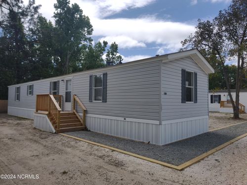 1004 10th St, Midway Park, NC, 28544-1740 | Card Image