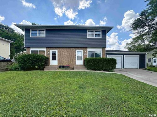 6109 Western Ave, Davenport, IA, 52806-1957 | Card Image