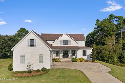 407 Goose Pointe Blvd, Biloxi, MS, 39531-6400 | Card Image