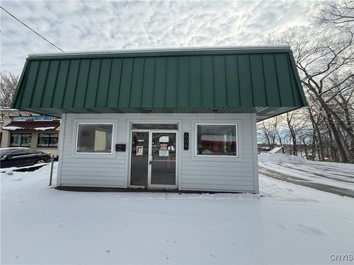 609 S Main St, Syracuse, NY, 13212-3614 | Card Image