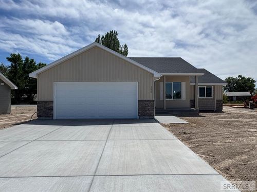 390 Wind River Dr, Shelley, ID, 83274-2101 | Card Image