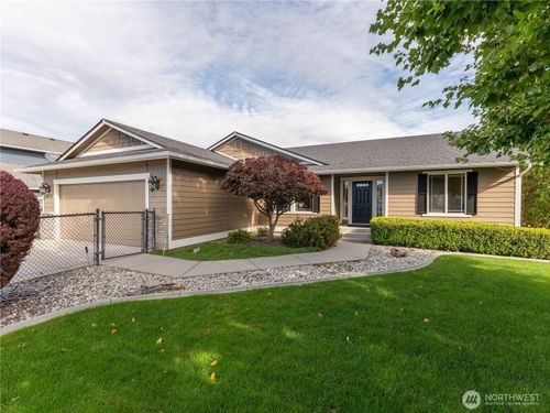 2813 Cascade Rdg, East Wenatchee, WA, 98802-8008 | Card Image