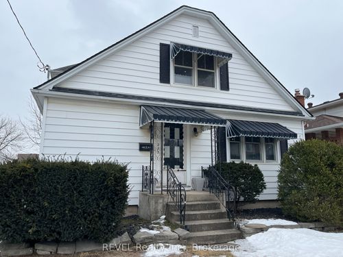 232 Vine St, Saint Catharines, ON, L2M4T1 | Card Image
