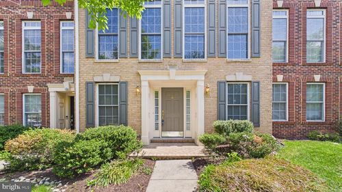 25807 Turlough Ter, CHANTILLY, VA, 20152-6353 | Card Image